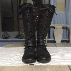 Black knee high combat boots *never worn*